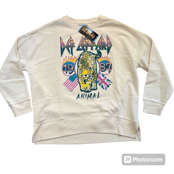 Ladie’s Official Def Leppard Graphic Design Sweatshirt NWT Size L - Picture 1 of 11